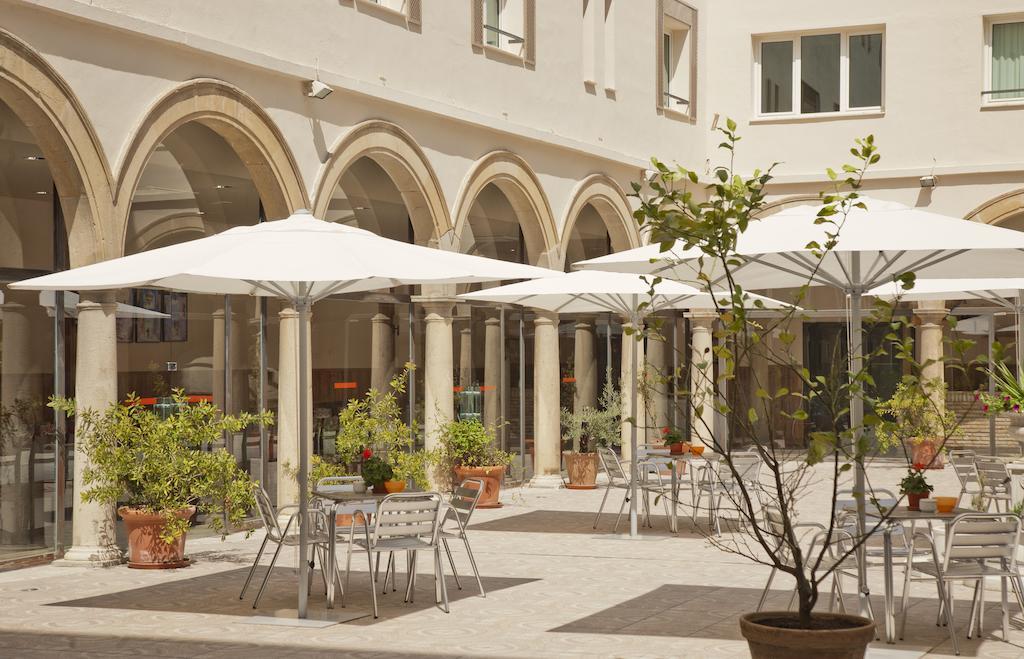 Trh Ciudad De Baeza Hotel Exterior foto